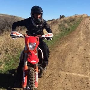 Meet your Posher, Esteban